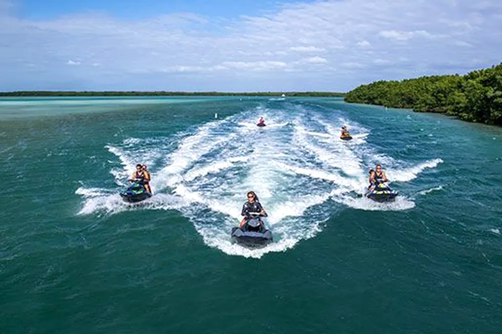 Jet ski, randonnée baie d'agay au départ du Port de Saint-Aygulf